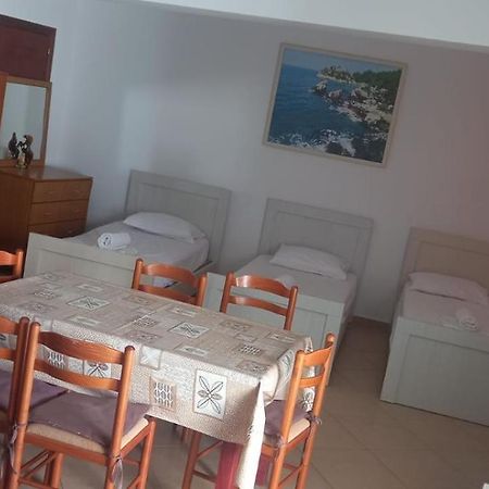 Himara Apartments エクステリア 写真