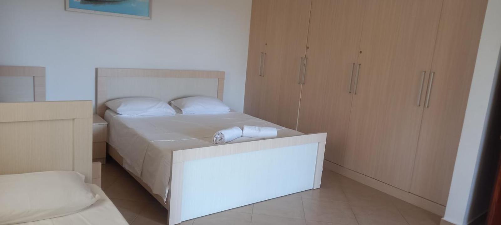 Himara Apartments エクステリア 写真