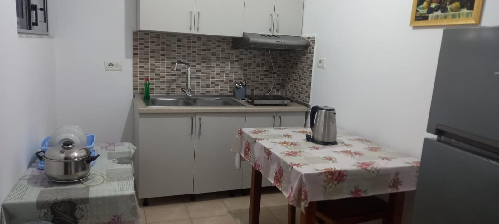 Himara Apartments エクステリア 写真