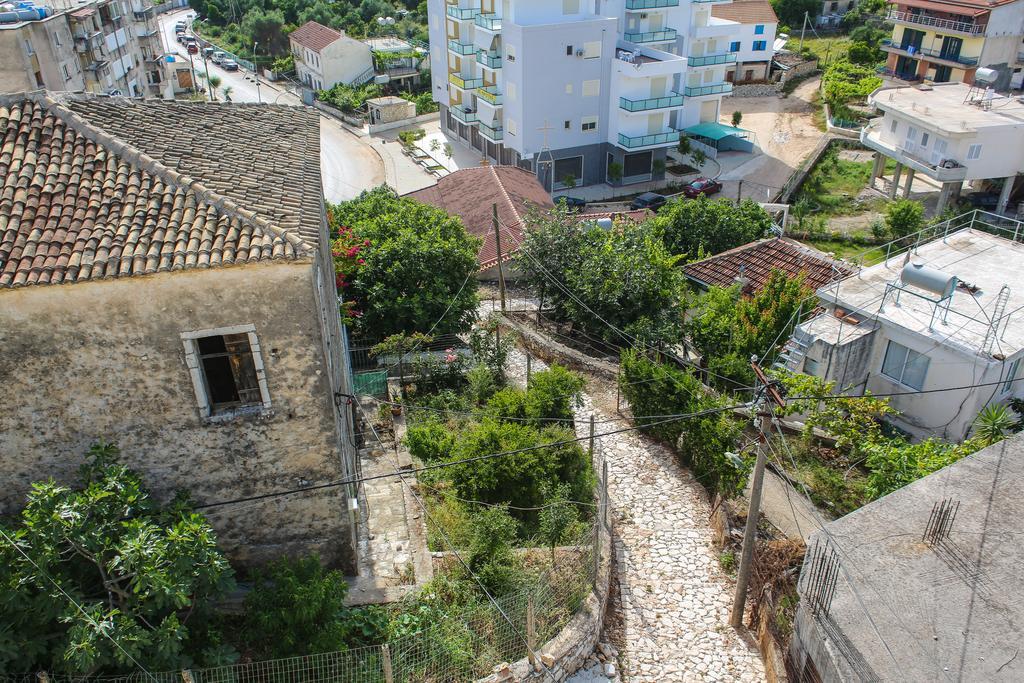 Himara Apartments エクステリア 写真