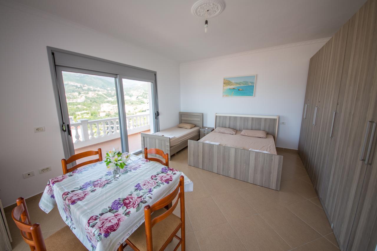 Himara Apartments エクステリア 写真