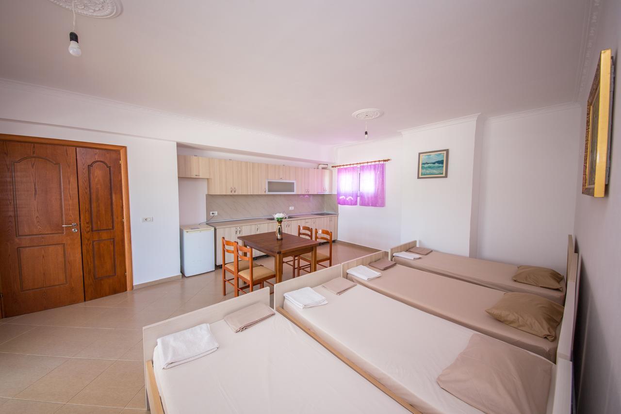 Himara Apartments エクステリア 写真